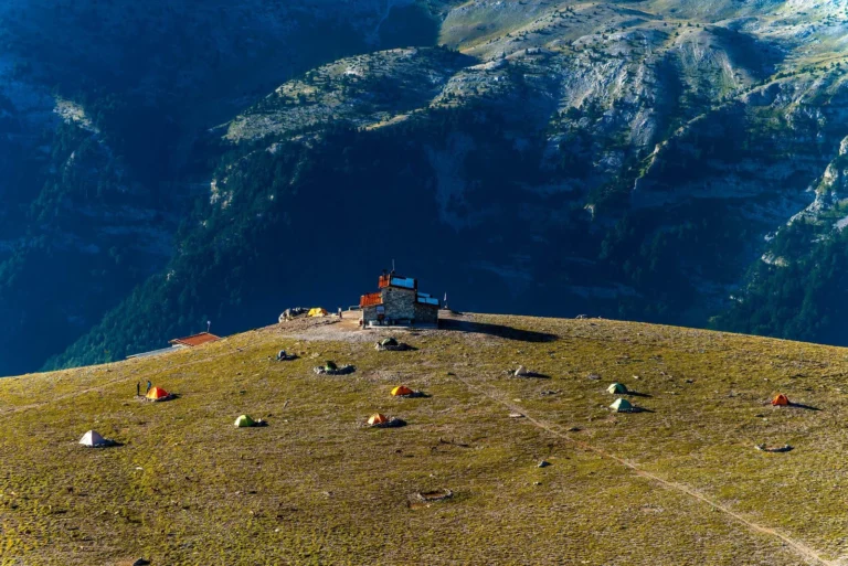 DIX23104 kakalos refuge plateau pieria mount olympus greece 768x513