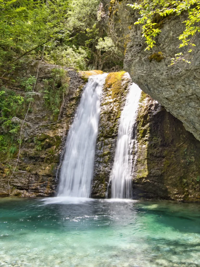 enipeas 3 scaled 1 768x1024